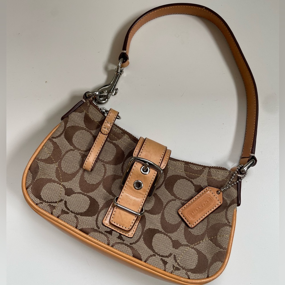 Coach Buckle Demi Baguette circa 2004